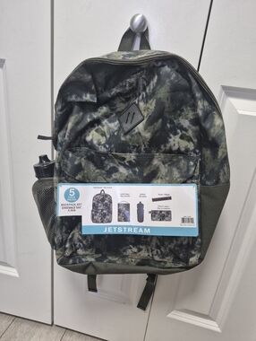Jetstream Kids Green Camo Backpack - 5-Piece Set. Include Bag, Bottle, Lunch Bag